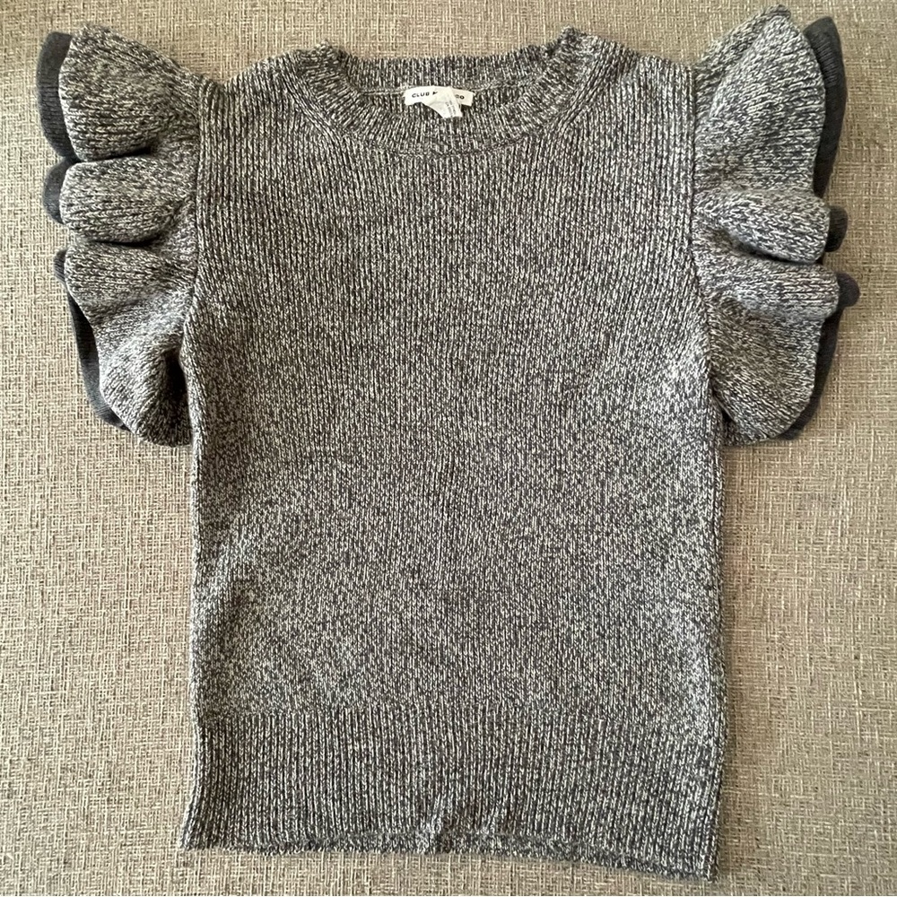Club Monaco grey and white short sleeved sleeveless ruffed sweater size S